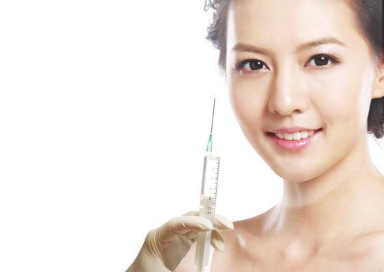 Visage cutané actuel durable d'injections d'acide hyaluronique de collagène de remplisseur