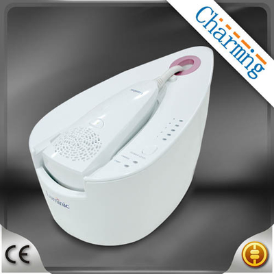 Machine médicale multifonctionnelle 640nm de beauté de maison de chargement initial pour le traitement d'acné