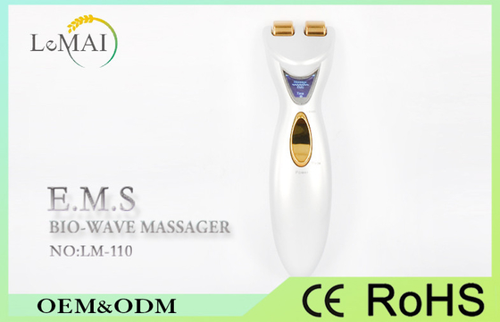 Dispositif ultrasonique de lifting de beauté à piles pour le régime de visage
