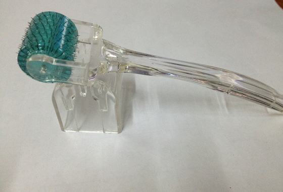 Rouleau 1.5mm du rouleau MTS Derma de Microneedle de médecin pour les cicatrices profondes d'acné