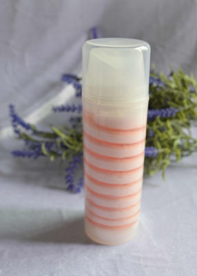 Lotion de luxe adaptée aux besoins du client de corps de remous/crème corporelle organique avec de l'huile minérale