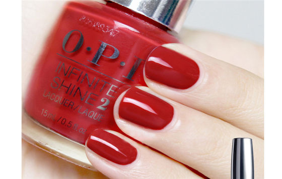 Le liquide de dames de marque d'OPI a adapté couleurs du vernis à ongles de longues dernières 15ml